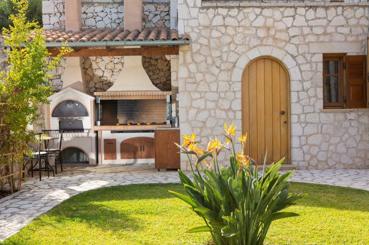 Villa Rubini Apolpaina Экстерьер фото